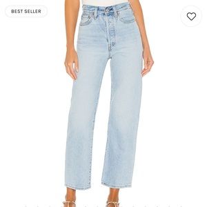 Levi’s Ribcage Straight Ankle Jean in Size 26 New with Tags